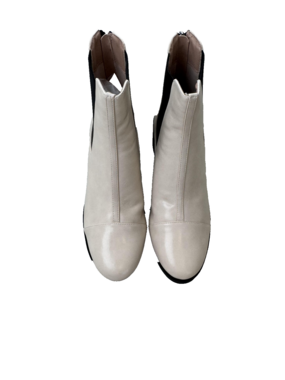 Journee Nigella Boots Womens Size 8 Bone Ankle Booties Block Heel Zip Pull On